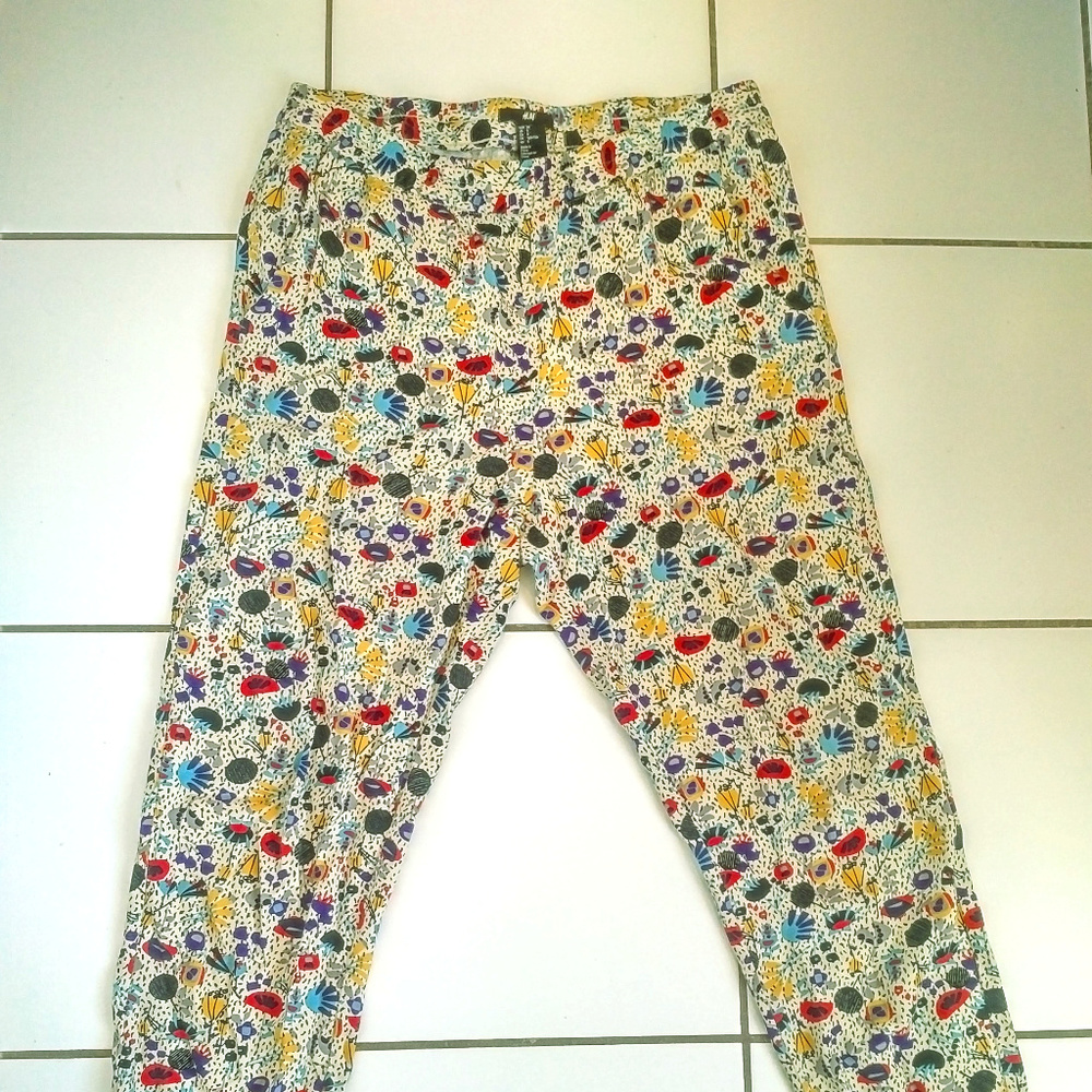 H&M abstract floral mid-rise tapered pants